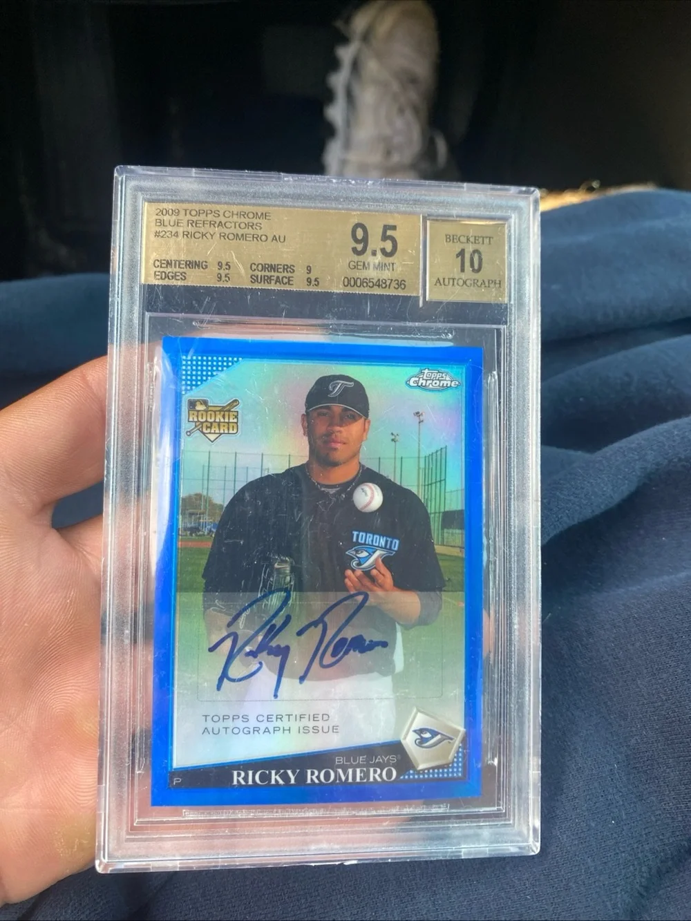 2009 Topps Chrome Ricky Romero Rookie On Card Auto Blue Refractor #70/199
